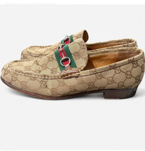 Load image into Gallery viewer, Gucci Vintage Horsebit Loafers
