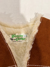 Load image into Gallery viewer, Vintage Shearling Vest
