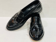 Load image into Gallery viewer, Vintage Leather Loafers
