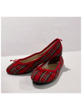 Load image into Gallery viewer, Red Tartan Plaid Ballet flats
