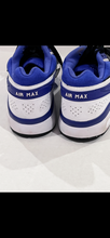 Load image into Gallery viewer, Vintage Nike Air Max
