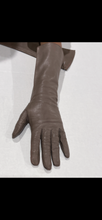 Load image into Gallery viewer, Vintage Lord &amp; Taylor Leather Gloves
