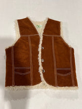 Load image into Gallery viewer, Vintage Shearling Vest
