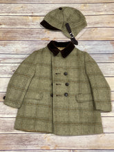 Load image into Gallery viewer, Vintage Plaid Topcoat
